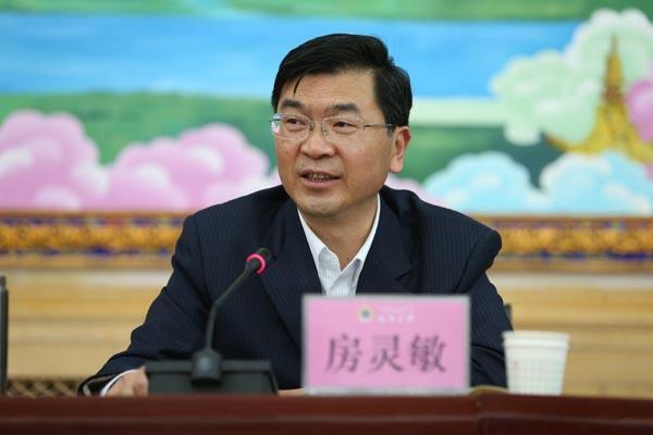 西藏自治区政府副主席房灵敏任自治区党委常委