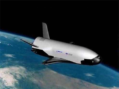 创纪录飞行近2年后 美军神秘空天飞机X-37B返地球