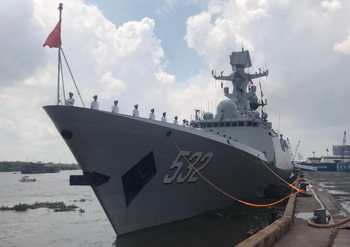 中国海军远航访问编队结束对越友好访问