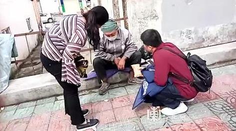 他曾是红极一时的童星 如今靠垃圾桶掏食为生 - 子泳 - 子泳WZ的博客 他曾是红极一时的童星 如今靠垃圾桶掏食为生 - 子泳 - 子泳WZ的博客