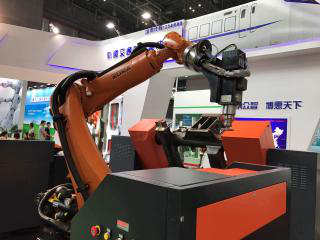 一体助力机器人产业发展_机器人产业,2017CIR