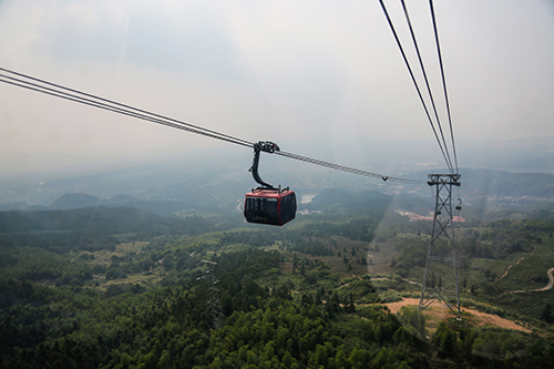 上庐山仅需7分钟!庐山交通索道7月28日开通运营_江西频道_凤凰网