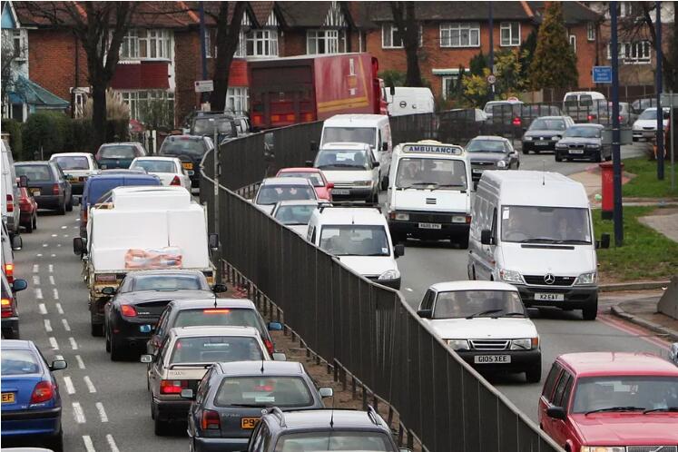 为改善空气质量 英国拟2040年禁售汽、柴油汽车