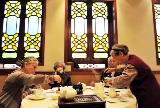 老广都说好的美味茶餐厅 来一场最地道的早茶之旅！