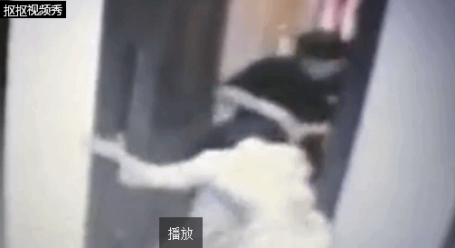 男子强拽女子进屋欲强奸