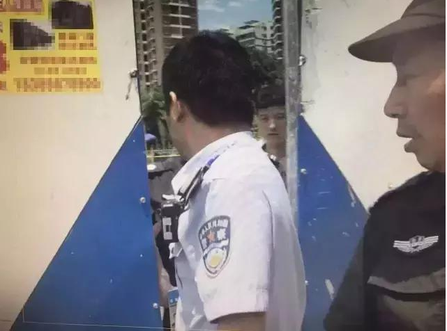 突发!海口绿地集团在建工地塔吊吊钩脱落!一工