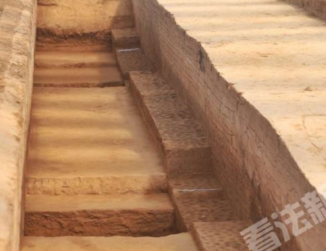 雄安新区考古现场：发掘的残砖、陶片可能源自汉代