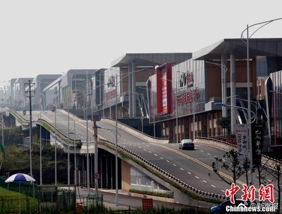 fun来了:人家都恋爱结婚离婚复婚了 你还是单身 fun来了:人家都恋爱结婚离婚复婚了 你还是单身图片