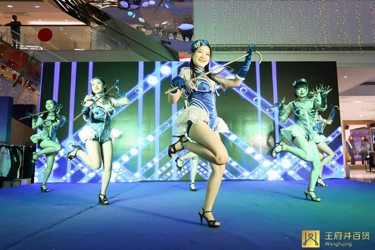 西安王府井:三载风雨共兼程 万里征途再启幕