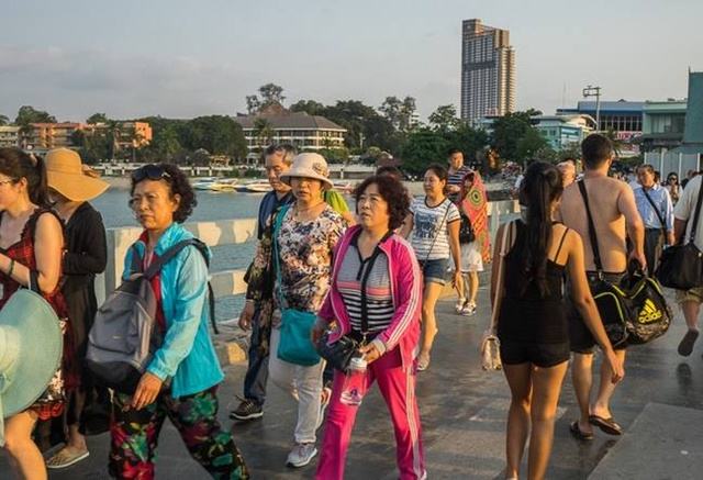 2017年中泰旅游火爆 促进中泰双边贸易关系大发展