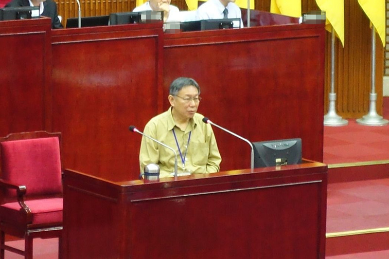 台北市长柯文哲再出雷语 坦承“我越来越像政客了”