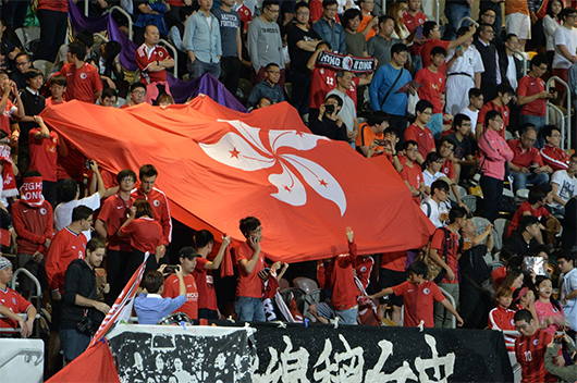 香港球迷无视法律再嘘国歌 港议员称他们非真球迷