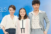 《嘉年华》北京举办首映 小演员提前特训体验生活