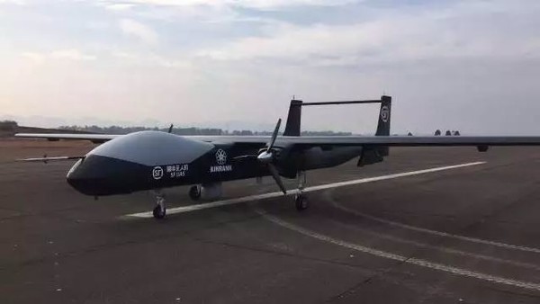 顺丰大型无人机国内首次演示飞行：载重1.2吨 航程3000公里