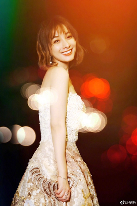 吴昕靠什么越变越美?终于让我知道答案了