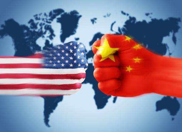 印媒：对华贸易战是美国衰弱的征兆
