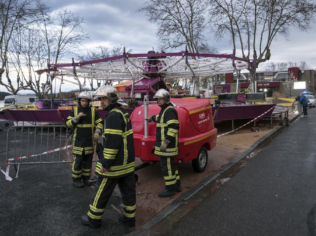 法国一游乐场设施发生事故致1死4伤