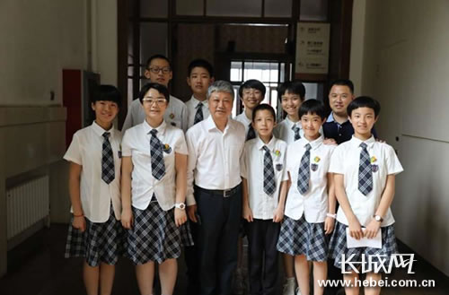石外学子与各路大咖共同探索非遗保护新模式