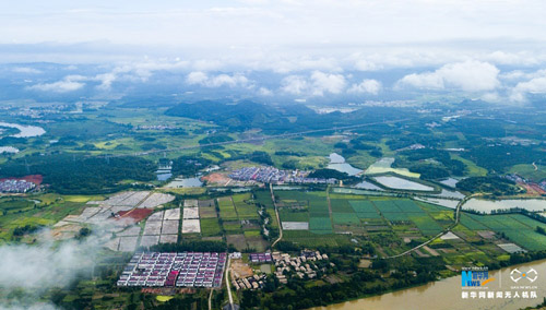 江西大岗山云雾绕青山田园入画来