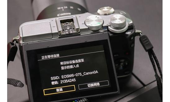 佳能微单M6 大大提升拍摄成就感的微单机型