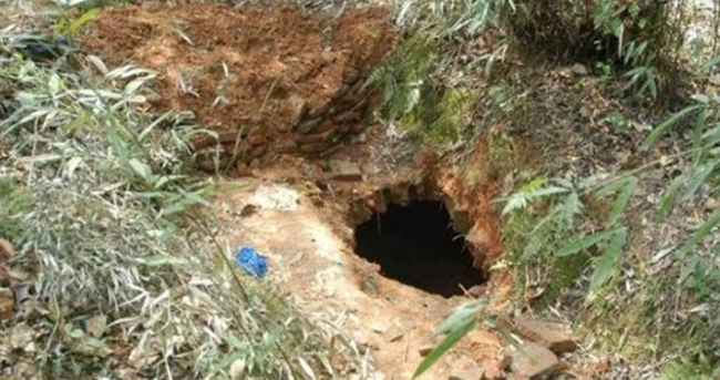 

真实的盗墓是什么样子的？没有电影中那么高大上
