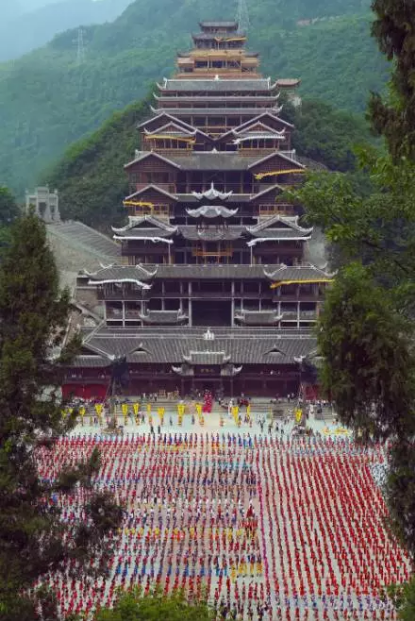 彭水鹿鸣人口_彭水鹿鸣(2)