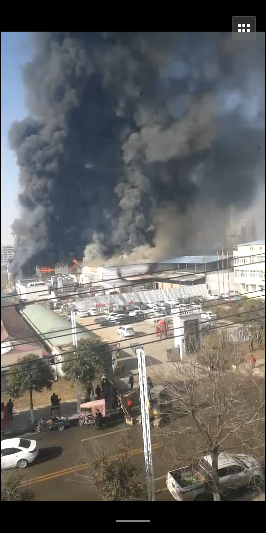 河南商丘一公司厂区发生火灾 已造成7人死亡