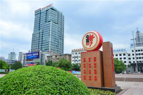 【合肥市庐阳区万豪广场解封了吗】12月2日合肥庐江县筛查中发现3例新冠病毒感染者