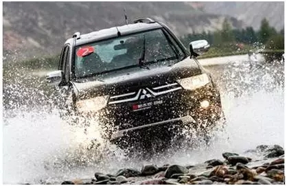 假如《绝地逃亡》换角,谁能补成龙大哥-河源汇