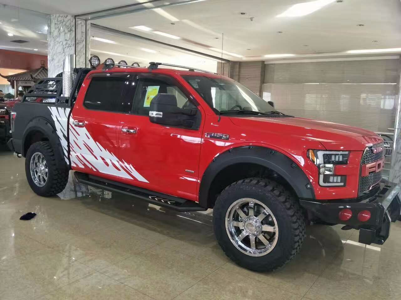 17款福特猛禽f150王者专为越野而生