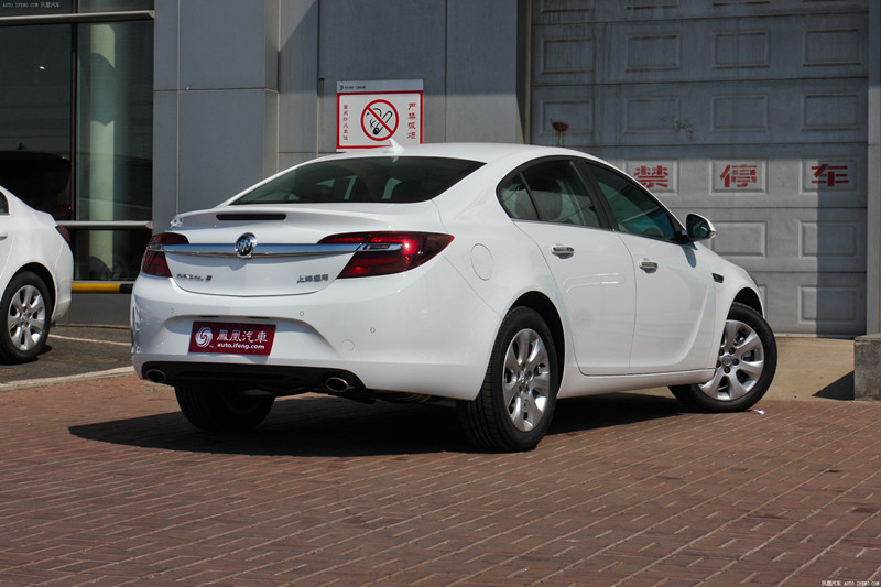 别克君威2015款高配图片