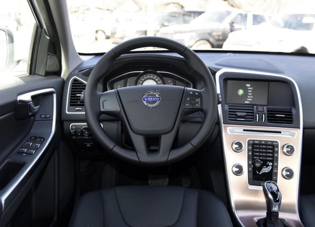 沃尔沃xc6017款最新报价 xc60无上荣耀_凤凰