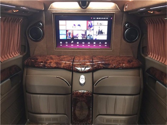 奔驰V260L6座钻系列 改装引领时尚风暴