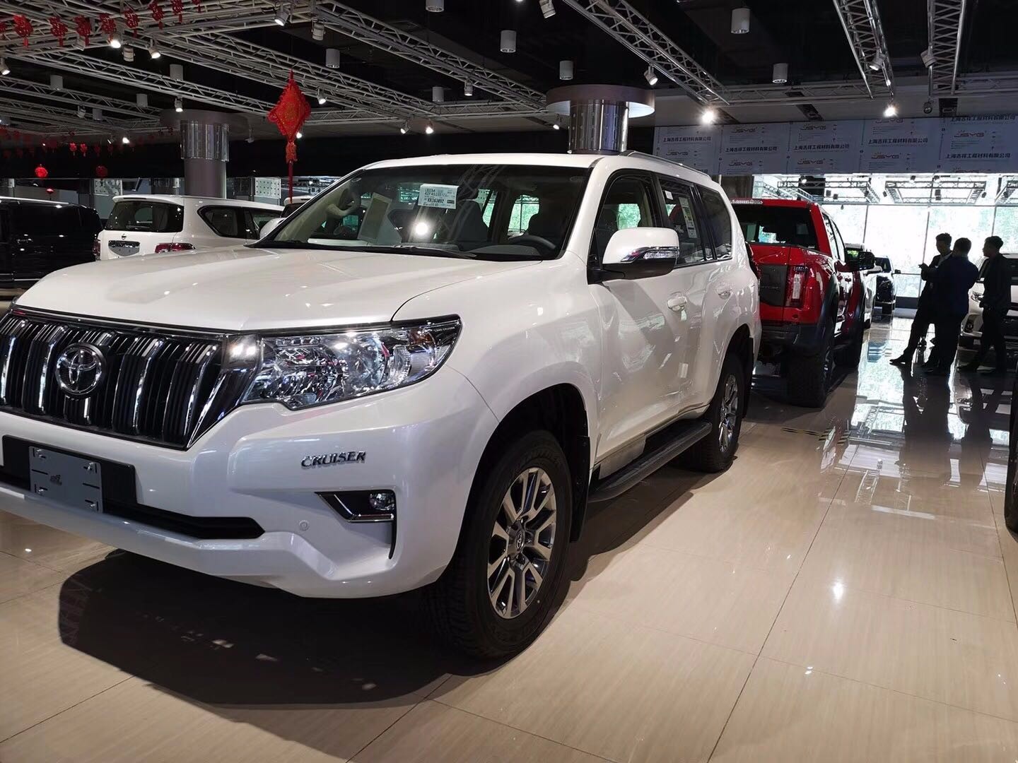 19款丰田霸道4000 外挂八气囊现车价格