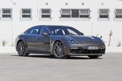 保时捷Panamera上市半年 北京无法上牌