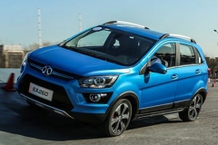 续航提升/售价更低 场地试北汽EX260