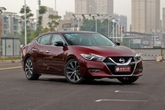 西玛对比蒙迪欧 当诸葛亮遇到周瑜