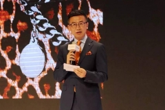 甩掉传统车企的包袱 “高管去哪儿”