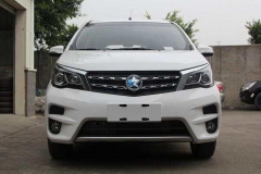 启辰也出MVP了 神车五菱宏光何去何从?