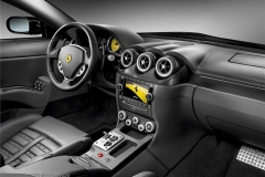 这些车让小偷笑着溜进去，哭着逃出来