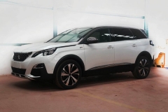 东风标致5008实车照曝光 3月30日首发