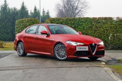 阿尔法罗密欧Giulia上市 售33.08万元起