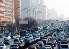 自动驾驶事故频出，开车“撒把”真的可靠？