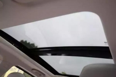 都带全景天窗 新车最低售价不到7万？