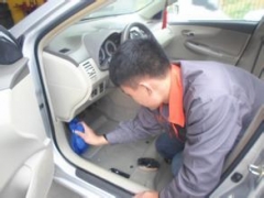 车内最“脏”的位置是哪里，你知道吗？