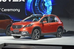 东风标致新款2008车型正式发布 缩小版4008