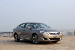 长安睿骋搭1.5T发动机 动力性能超宝马