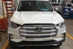 定位中大型SUV 大通D90将于4月10日亮相