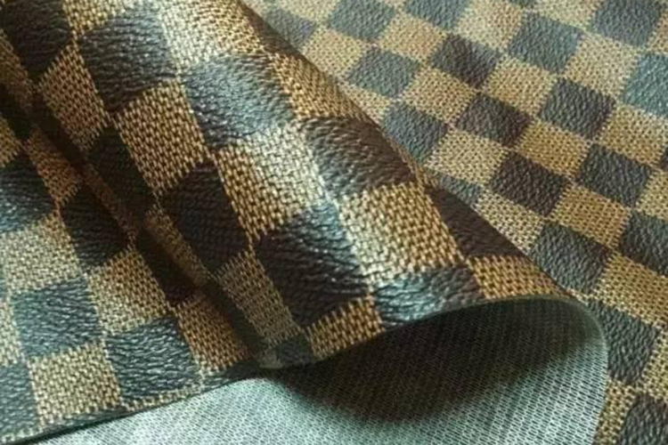 你知道很多车座椅不是真皮 但你会判断吗