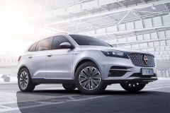 续航里程达500公里 宝沃BXi7最快年底上市